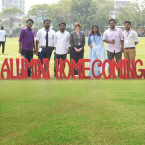 Alumni celebrating at a homecoming event